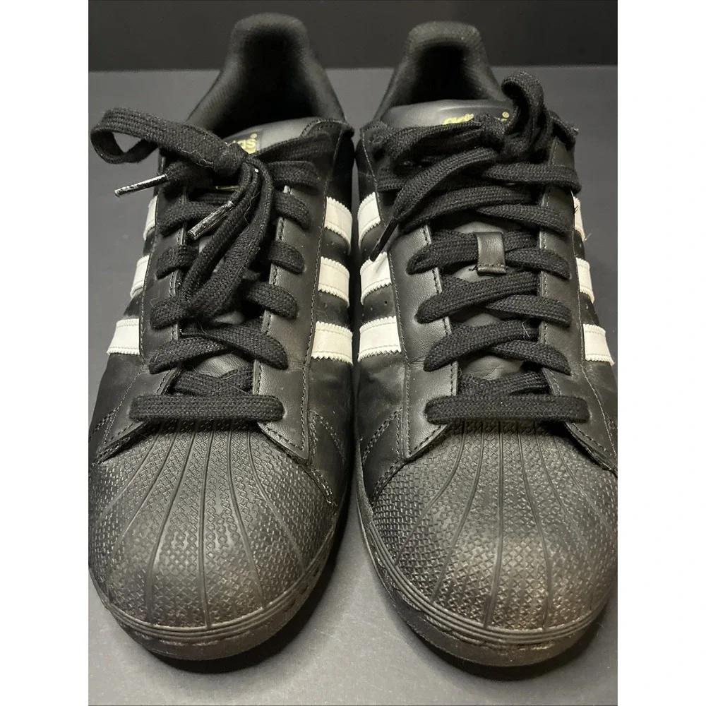 Adidas Superstar Men's Size 11 Black/White/Gold Sneaker